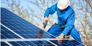 Installation Maintenance Panneaux Solaires Photovoltaïques à Saint-Maurice-en-Chalencon